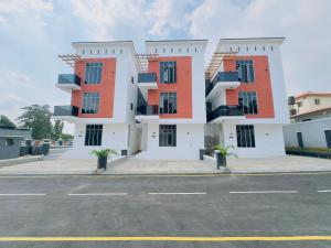 4 bedroom House for sale Idu Karmo Abuja, After Nizamiyel Hospital ( Turkish Hospital) Idu Abuja