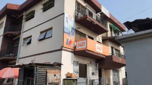 6 bedroom Flat / Apartment for sale Computer Village Ikeja Lagos