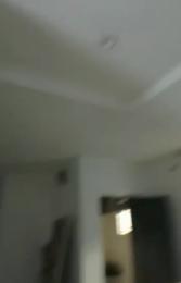 2 bedroom House for rent Off Ogunmokun Mushin Lagos