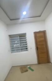 1 bedroom Flat / Apartment for rent Adekunle Yaba Lagos