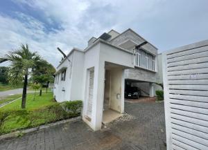 4 bedroom House for sale Kobiowu Crescent Iyaganku Gra Ibadan Oyo