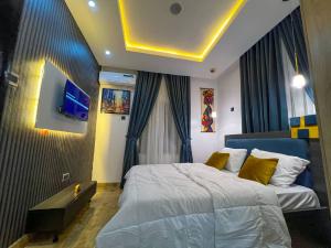 2 bedroom House for shortlet Mercy Eneli Street Masha Surulere Lagos