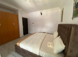 1 bedroom Flat / Apartment for rent St. Timothy Onike Yaba Lagos