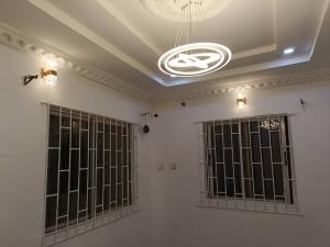 2 bedroom House for rent Mende Maryland Mende Maryland Lagos