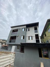 2 bedroom Flat / Apartment for sale Ikorodu road(Ilupeju) Ilupeju Lagos