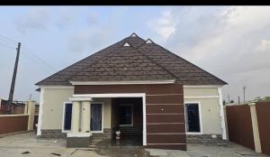 5 bedroom House for sale Orogun Close To Ojoo Ibadan Oyo