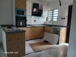 2 bedroom Flat / Apartment for rent In An Estate Jibowu Yaba Lagos