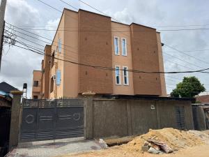 1 bedroom Flat / Apartment for rent Iwaya Yaba Lagos