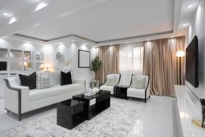3 bedroom Flat / Apartment for shortlet Bourdillon Ikoyi Lagos