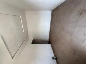 1 bedroom Flat / Apartment for rent Ajayi road Ogba Lagos