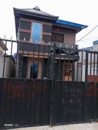 House for sale Off Ajibola Crescent, Alapere Ketu Lagos