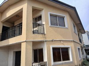 8 bedroom House for sale Itire Surulere Lagos