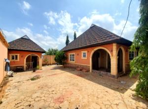 3 bedroom House for sale Ekerin Ologuneru Ibadan Eleyele Ibadan Oyo