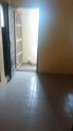 1 bedroom Flat / Apartment for rent Adekunle Yaba Lagos