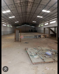 Commercial Property for rent Eric Moore, Road. Eric moore Surulere Lagos