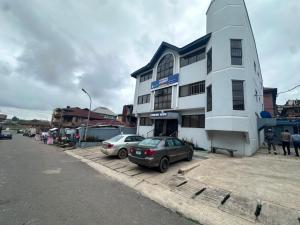 Commercial Property for rent Veterinary Junction Mokola Alapo Ibadan Adamasingba Ibadan Oyo