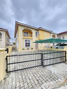 4 bedroom House for rent Osapa london Lekki Lagos