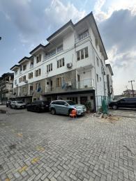 4 bedroom House for sale Surulere Lagos