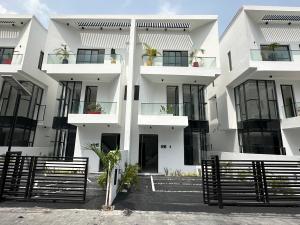 4 bedroom House for sale Orchid Road Chevron Toll Gate Lekki Lagos