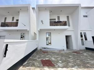 4 bedroom House for sale Ikota Gra Chevron Toll Gate Lekki Lagos
