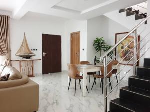 3 bedroom House for shortlet Ikate Lekki Lagos