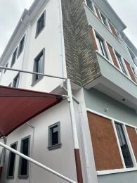 3 bedroom Flat / Apartment for sale Ogunlana Surulere Lagos