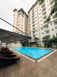 4 bedroom Flat / Apartment for sale Anifowoshe Street Kofo Abayomi Victoria Island Lagos