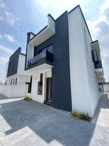 4 bedroom House for sale Chevron Lekki Lagos