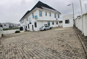 5 bedroom House for rent Guzape Abuja