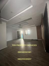3 bedroom Flat / Apartment for rent In An Estate In Yaba Yaba Lagos
