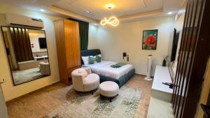 1 bedroom Flat / Apartment for shortlet Kilo-Marsha Surulere Lagos