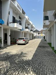 4 bedroom House for sale Mobil Road, Opposite Emerald Estate Ilaje Ajah Lagos