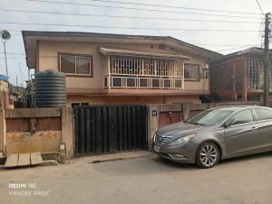 4 bedroom Flat / Apartment for sale Surulere Lagos