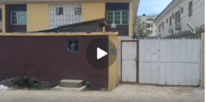 House for sale Kuye Very Close To Adelabu Surulere Lagos