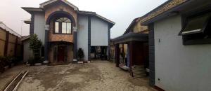 House for sale Adegoke Est, Surulere Lagos