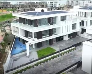 5 bedroom House for sale Osapa london Lekki Lagos