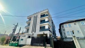 1 bedroom Flat / Apartment for rent Off Spg Road Ologolo Lekki Lagos