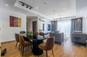 2 bedroom Flat / Apartment for shortlet Bluewaters ONIRU Victoria Island Lagos