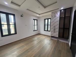 3 bedroom Flat / Apartment for rent Lekki Phase 1 Lekki Lagos