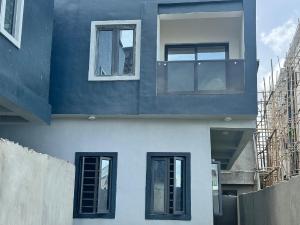 4 bedroom House for rent Along Lekki Expressway Lekki Lagos
