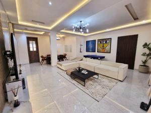 3 bedroom House for shortlet Lekki Phase 1 Lekki Lagos