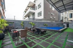 2 bedroom House for rent Lekki Phase 1 Lekki Lagos