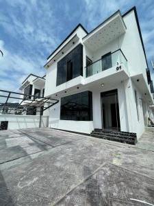 6 bedroom House for sale orchid Lekki Lagos