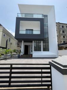6 bedroom House for sale Megamound Estate Lekki Lagos