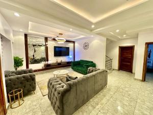 4 bedroom House for rent Ilasan Lekki Lagos