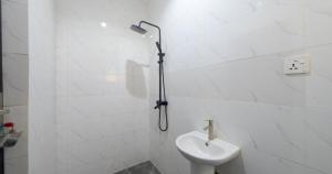 1 bedroom Flat / Apartment for shortlet Adeniran Ogunsanya Surulere Lagos