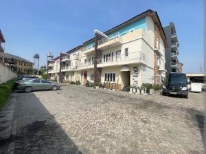 4 bedroom Commercial Property for rent Lekki Phase 1 Lekki Lagos