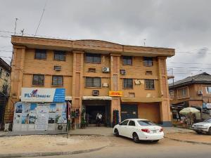 Commercial Property for sale Between Obanikoro And Onipanu Ikorodu Road Onipanu Shomolu Lagos