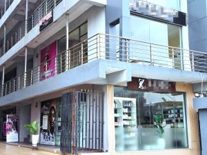 1 bedroom Commercial Property for rent Lekki Phase 1 Lekki Lagos