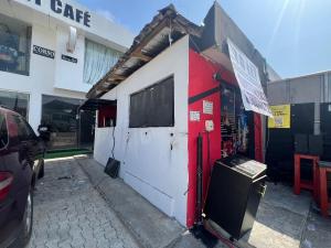 Commercial Property for rent Lekki Phase 1 Lekki Lagos